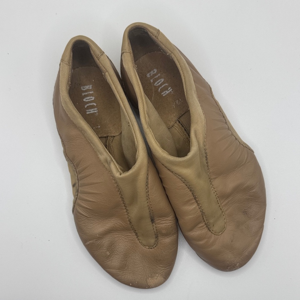 Bloch Tan Jazz Shoes Size 12.5 Youth